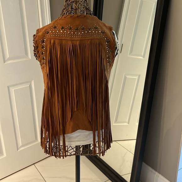 Miss Me Fringed Vest - Picture 3 of 4